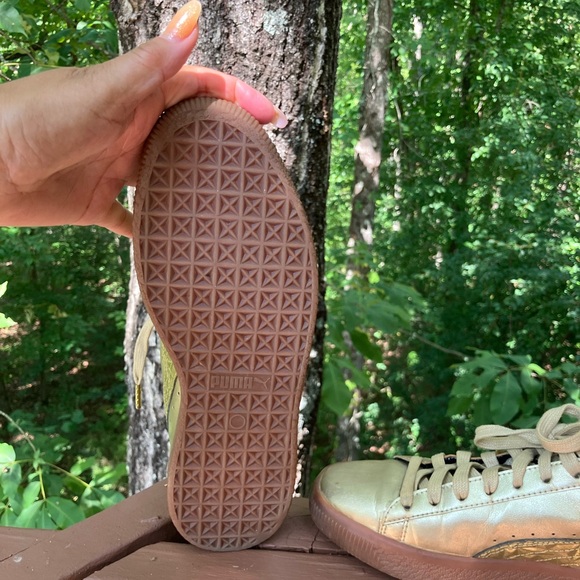 Puma gold Clyde sneakers - Picture 5 of 6